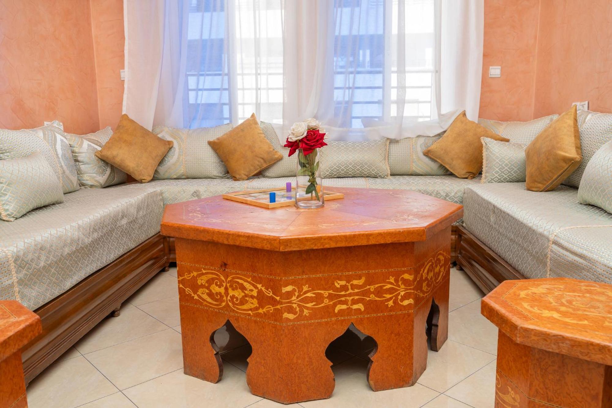 Appartement 2 Chambres Pres De La Corniche Танжер Екстериор снимка