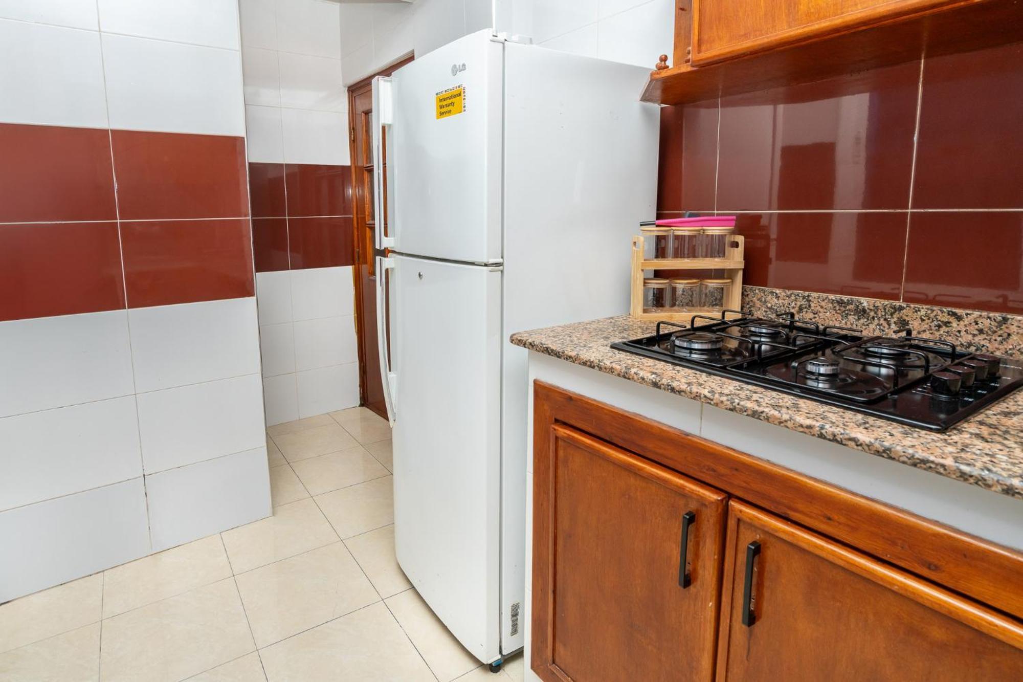 Appartement 2 Chambres Pres De La Corniche Танжер Екстериор снимка